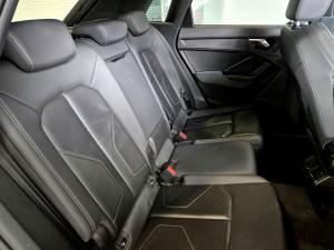 Audi Q3 40TFSI quattro Advanced - Image 10