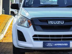 Isuzu D-Max 250 Extended cab Hi-Ride auto - Image 5