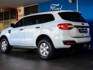 Ford Everest 2.2TDCi XLS - Image 4