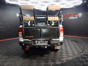 Toyota Hilux 2.4GD-6 double cab 4x4 SRX auto - Image 5