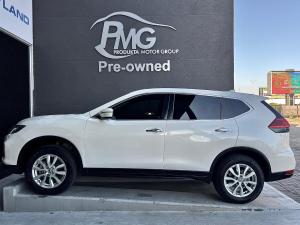 Nissan X-Trail 2.0 Visia - Image 4