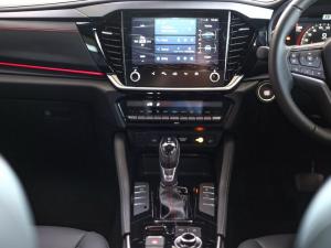 Isuzu mu-X 3.0TD Onyx XT 4WD - Image 15