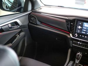 Isuzu mu-X 3.0TD Onyx XT 4WD - Image 17