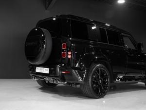 Land Rover Defender 110 D350 X-Dynamic HSE - Image 26