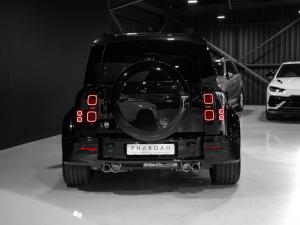 Land Rover Defender 110 D350 X-Dynamic HSE - Image 27