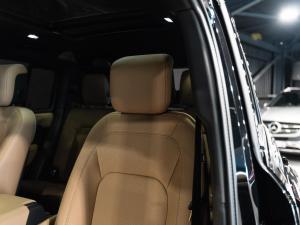 Land Rover Defender 110 D350 X-Dynamic HSE - Image 5