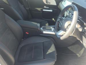 Mercedes-Benz GLA GLA200 Progressive - Image 6