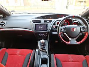 Honda Civic Type R - Image 6