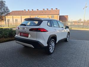 Toyota Corolla Cross 1.8 Xi - Image 3