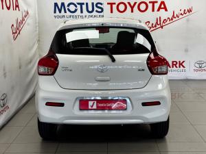 Toyota Vitz 1.0 XR manual - Image 5