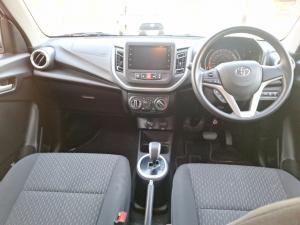 Toyota Vitz 1.0 XR auto - Image 8