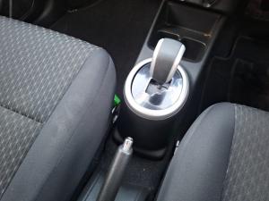 Toyota Vitz 1.0 XR auto - Image 13