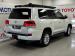 Toyota Land Cruiser 200 4.5D-4D V8 VX-R - Thumbnail 2