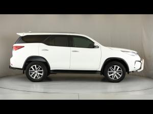 Toyota Fortuner 2.8GD-6 auto - Image 3