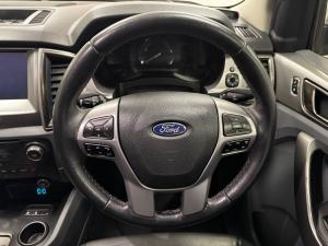 Ford Everest 3.2TDCi XLT - Image 8
