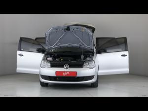 Volkswagen Polo Vivo hatch 1.4 Conceptline - Image 13