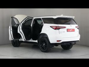 Toyota Fortuner 2.8GD-6 4x4 VX - Image 10