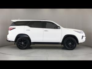 Toyota Fortuner 2.8GD-6 4x4 VX - Image 3