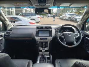 Toyota Land Cruiser Prado 3.0DT VX-L - Image 6