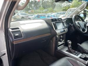 Toyota Land Cruiser Prado 3.0DT VX-L - Image 7