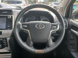 Toyota Land Cruiser Prado 3.0DT VX-L - Image 8