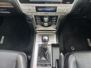 Toyota Land Cruiser Prado 3.0DT VX-L - Image 12