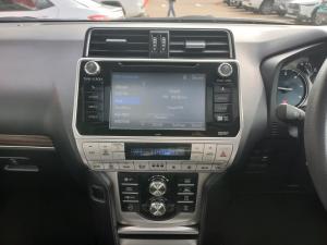 Toyota Land Cruiser Prado 3.0DT VX-L - Image 13
