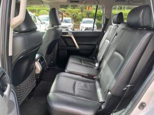 Toyota Land Cruiser Prado 3.0DT VX-L - Image 16