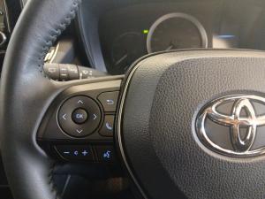 Toyota Corolla Cross 1.8 Hybrid XS - Image 11