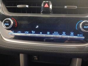 Toyota Corolla Cross 1.8 Hybrid XS - Image 17
