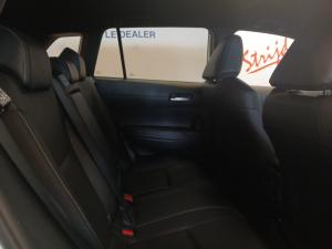 Toyota Corolla Cross 1.8 Hybrid XS - Image 19