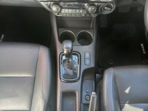 Toyota Hilux 2.8GD-6 double cab 4x4 Legend auto - Image 12