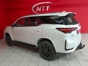 Toyota Fortuner 2.8GD-6 4X4 GR-S automatic - Image 9
