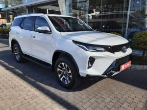 Toyota Fortuner 2.4GD-6 Raised Body automatic - Image 1