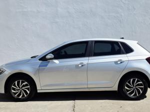 Volkswagen Polo 1.0 TSI - Image 21