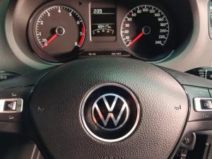 Volkswagen Polo Vivo 1.6 Comfortline TIP - Image 13