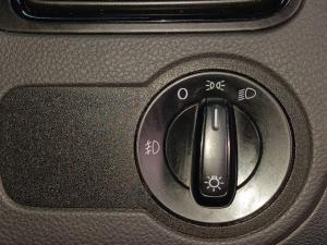 Volkswagen Polo Vivo 1.6 Comfortline TIP - Image 15