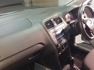 Volkswagen Polo Vivo 1.6 Comfortline TIP - Image 19