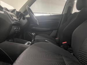 Suzuki Swift 1.2 GL - Image 8