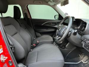 Suzuki Swift 1.2 GLX auto - Image 7