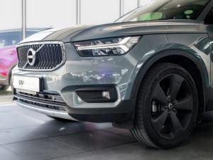 Volvo XC40 T5 AWD Momentum - Image 14