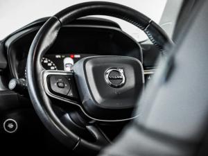 Volvo XC40 T5 AWD Momentum - Image 20