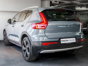 Volvo XC40 T5 AWD Momentum - Image 2
