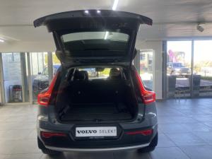 Volvo XC40 T5 AWD Momentum - Image 4