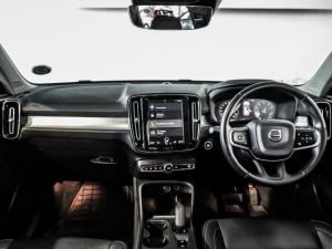 Volvo XC40 T5 AWD Momentum - Image 6