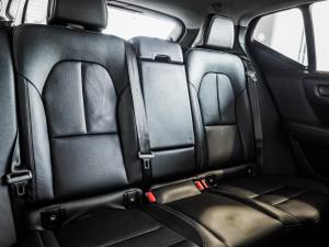 Volvo XC40 T5 AWD Momentum - Image 7