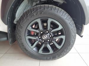 Toyota Hilux 2.8GD-6 double cab Legend auto - Image 12