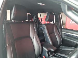 Toyota Hilux 2.8GD-6 double cab Legend auto - Image 14
