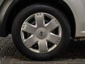 Nissan NP200 1.6i safety pack (aircon) - Image 13