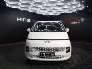 Hyundai Staria 2.2D Executive 9-seater - Image 2